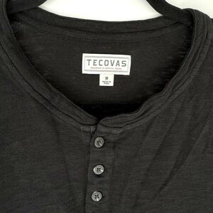 Tecovas black Henley shirt in medium
